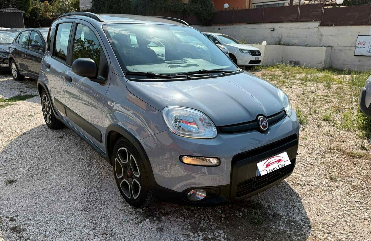 Fiat Panda 1.0 Hybrid City Life Ok Neop.