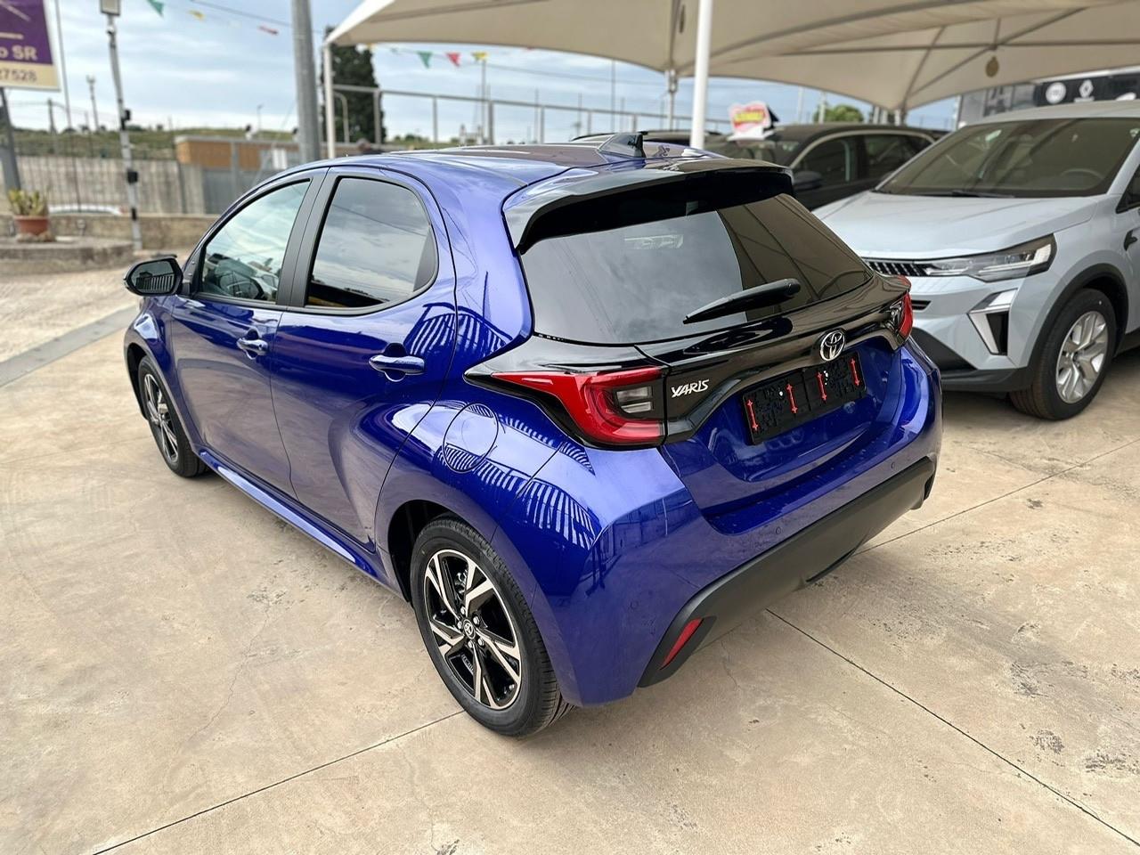 Toyota Yaris 1.5 Hybrid 5 porte Trend