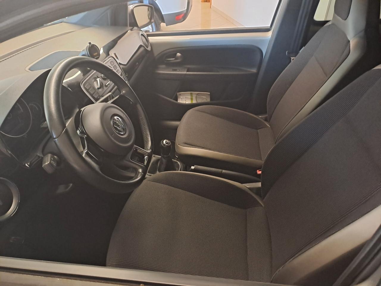Volkswagen up! 1.0 75 CV 5p. high