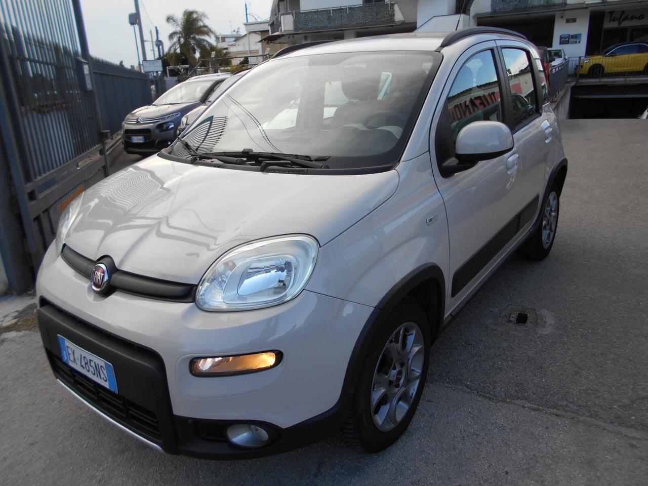 Fiat Panda 0.9 TwinAir Turbo Natural Power Lounge