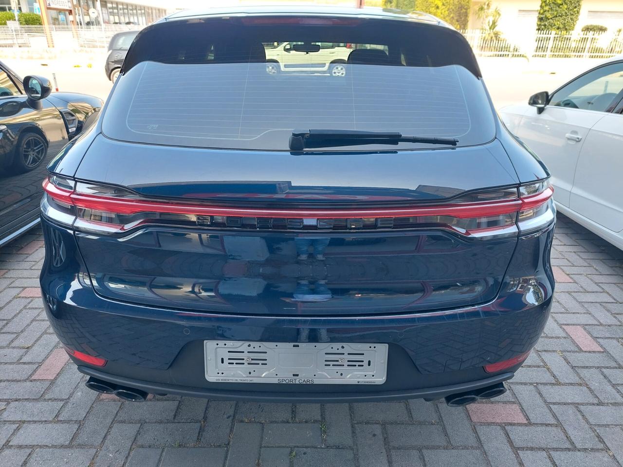 Porsche Macan 2.0 245CV NO SUPERBOLLO TETTO NAVI CERCHIO 20