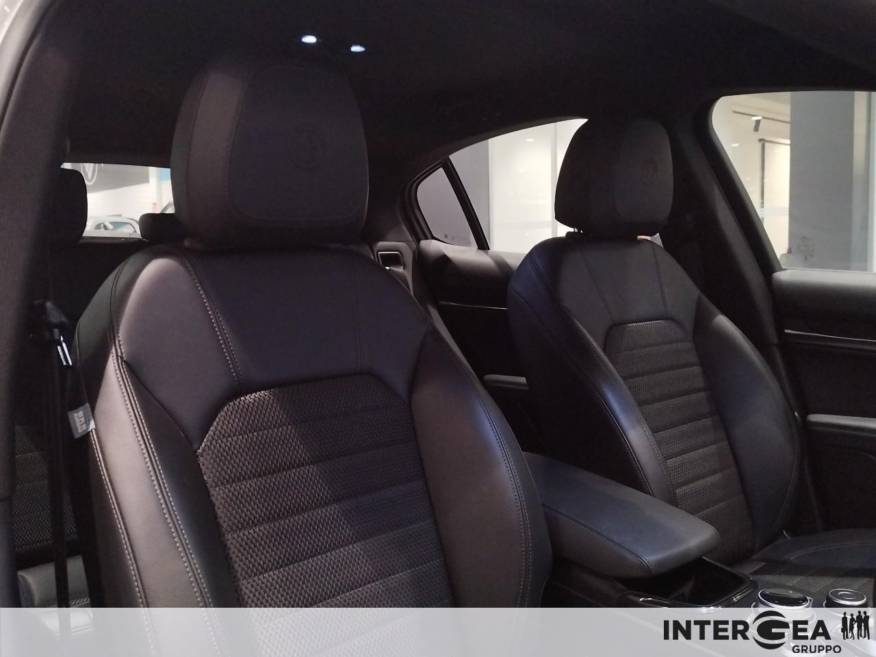 ALFA ROMEO Stelvio 2.2 t Sprint rwd 160cv auto