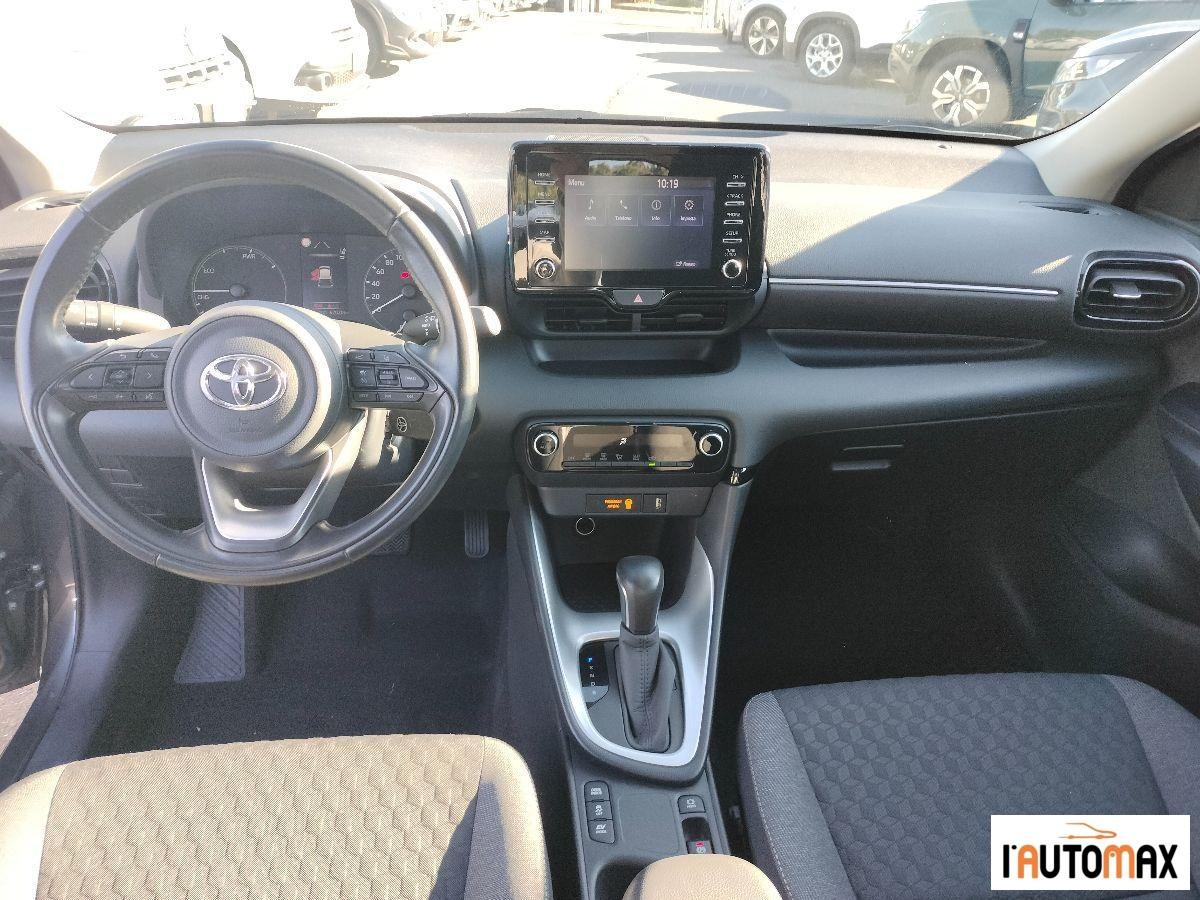 TOYOTA - Yaris 1.5h Business