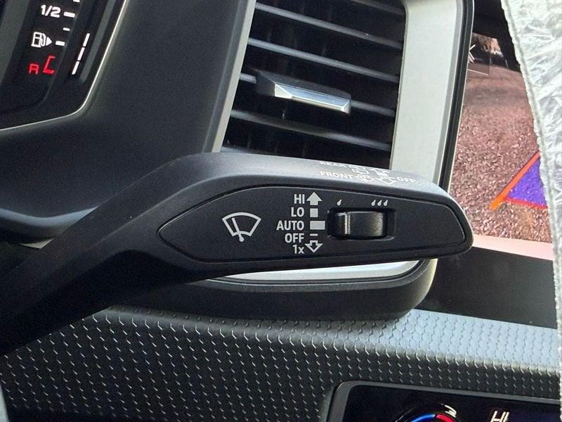 Audi A1 A1 Sportback 30 116cv s-tronic SLINE led multicolor BLU Navarra