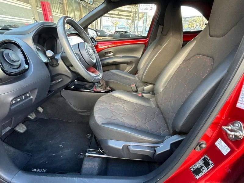 Toyota Aygo X Aygo X 1.0 VVT-i 72 CV 5 porte Lounge