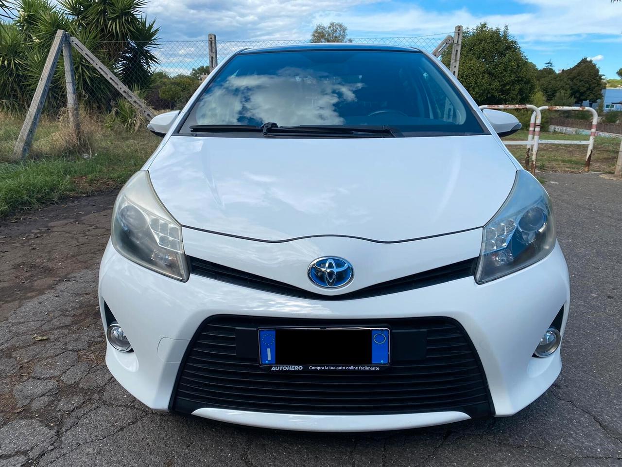 Toyota Yaris 1.5 Hybrid 5 porte Lounge