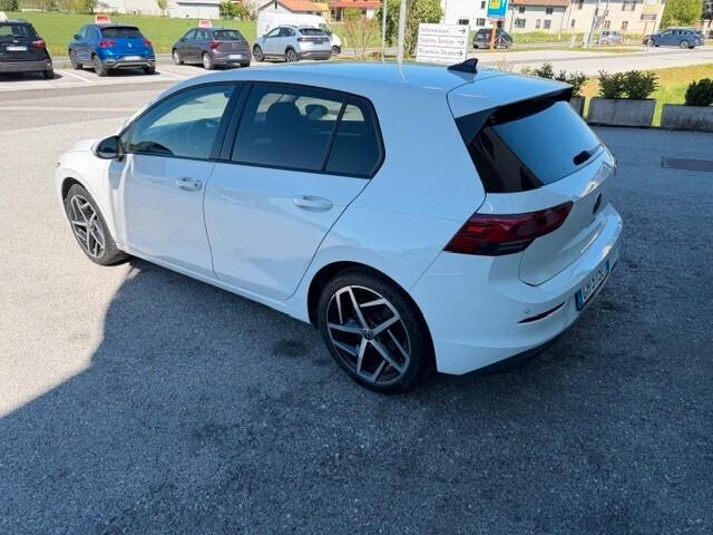 Volkswagen Golf 2.0 TDI 115 CV SCR Life
