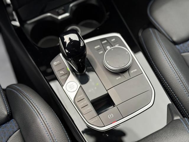 BMW 118 d 150cv M-Sport (Auto/Navi/Retro/LED)