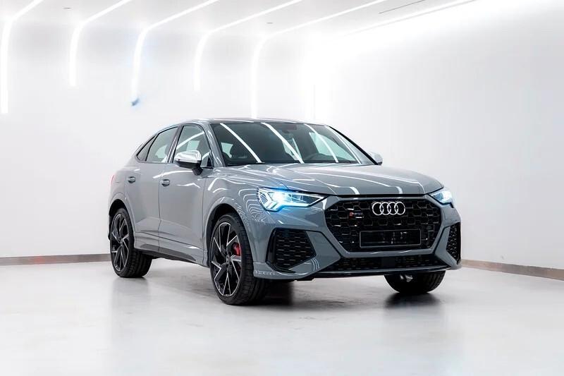 Audi RS Q3 NOLEGGIO LUNGO TERMINE LEASING ALL INCLUSIVE