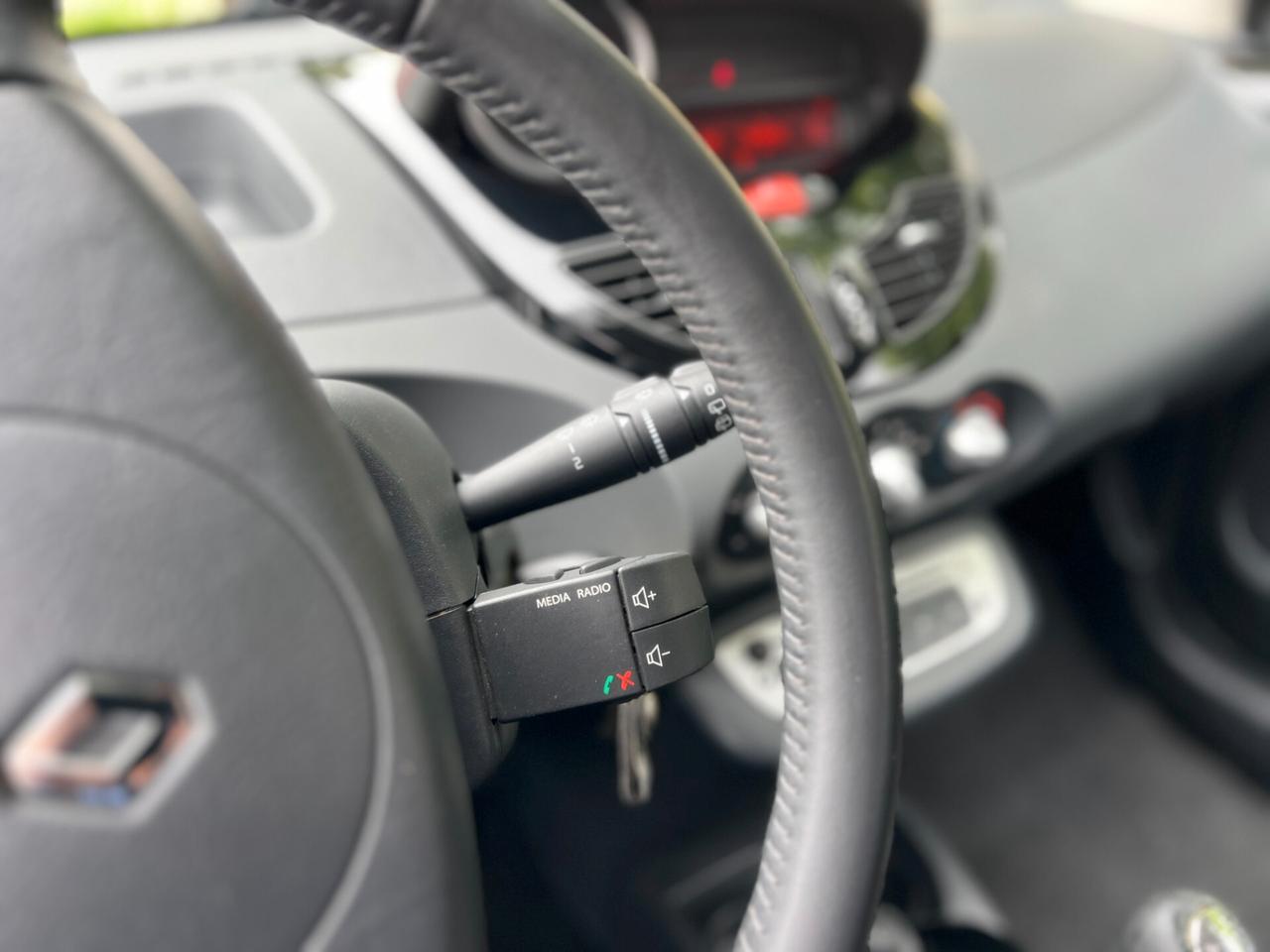 Renault Twingo 1.2 16V Live