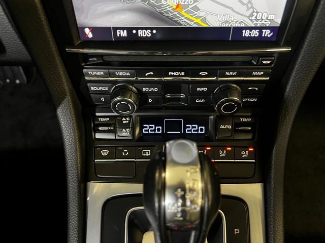 PORSCHE 911 3.4 Carrera Coupé CHRONO / PDK / 111 PUNTI
