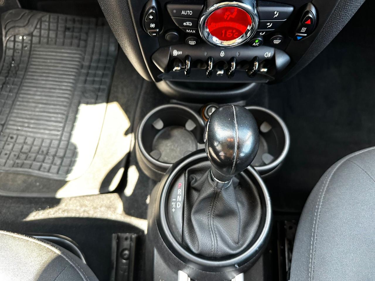 Mini Cooper Countryman 2.0 D auto