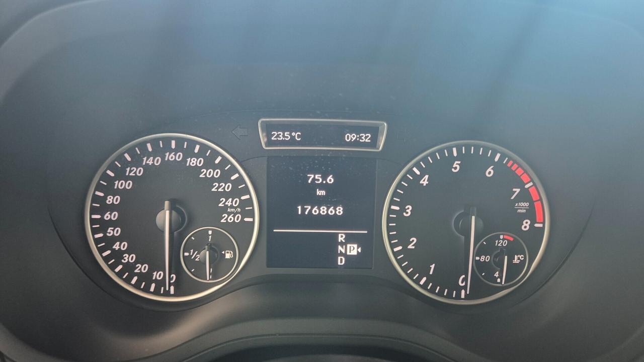 Mercedes-benz B 180 BlueEFFICIENCY Premium Automatico