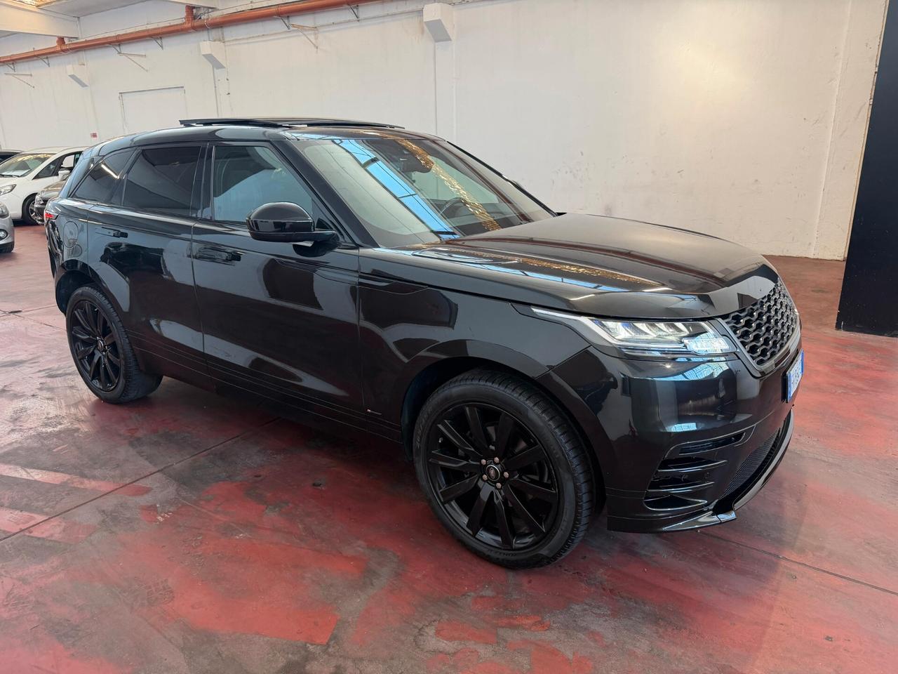 Land Rover Range Velar 2.0D I4 240 CV R-Dynamic HSE