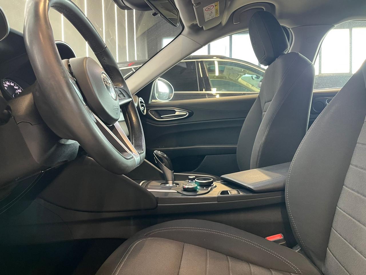 Alfa Romeo Giulia 2.2 Diesel Business Automatico OK NEOPATENTATI