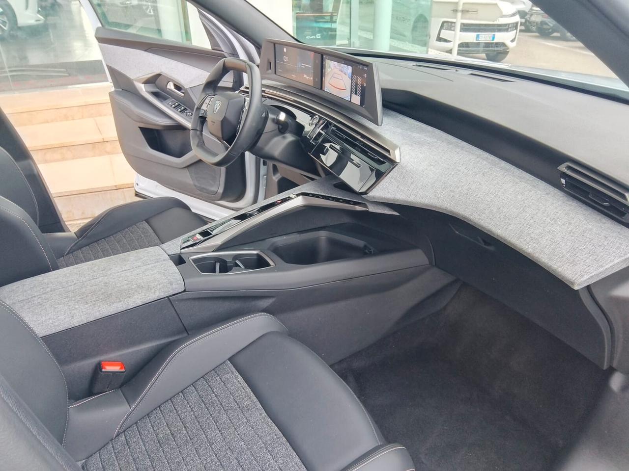 Peugeot 3008 Hybrid 145 e-DCS6 Allure