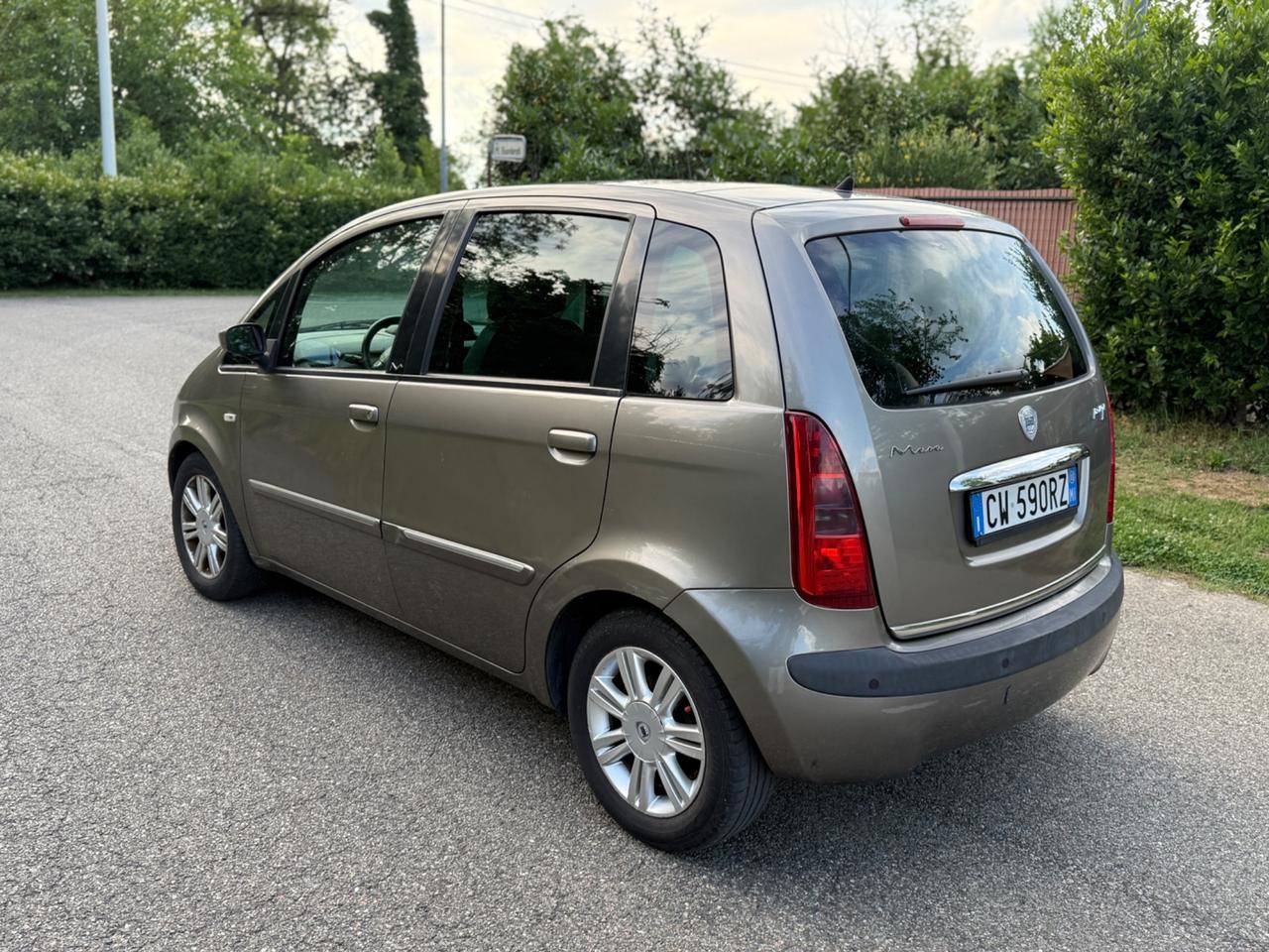 Lancia MUSA 1.9 Multijet Oro “NEOPATENTATI “
