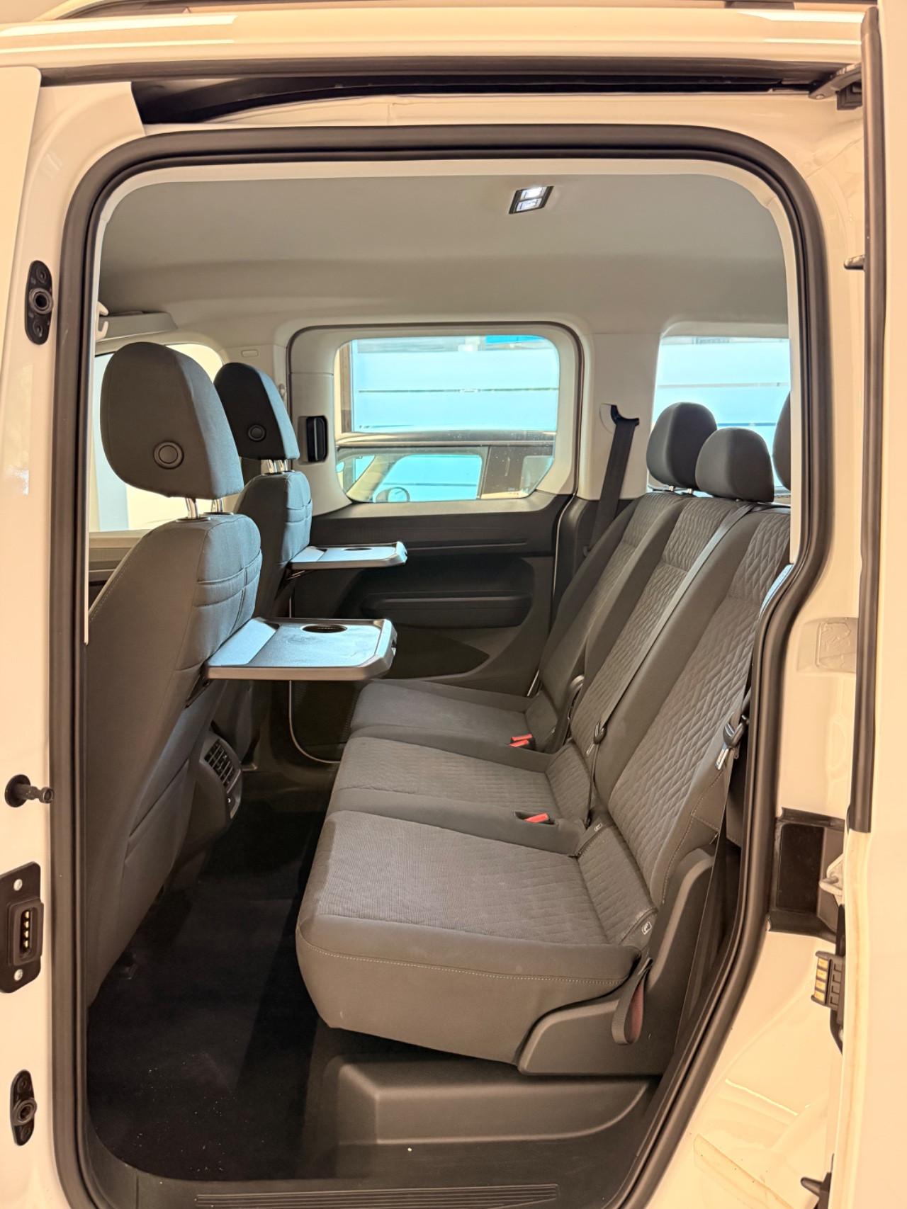 Volkswagen CADDY 2.0 TDI 122CV 5 POSTI IVA ESPOSTA