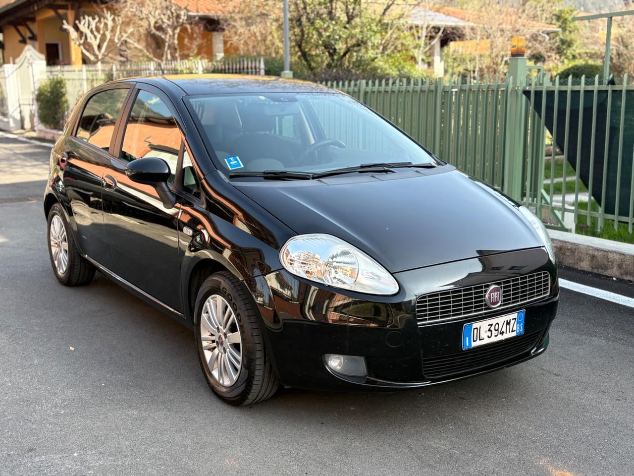 Fiat Grande Punto 1.2 5 porte Dynamic NEOPATENTATI