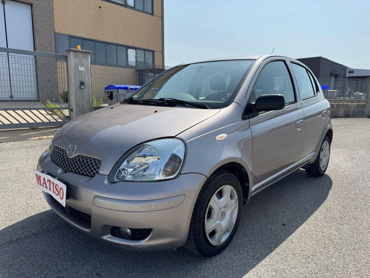 Toyota Yaris 1.4 tdi D-4D cat 5 porte Sol
