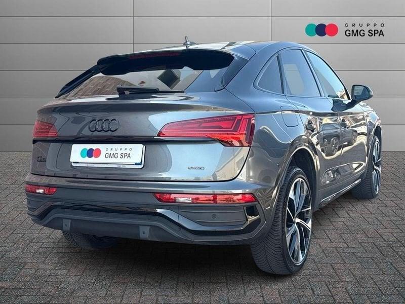 Audi Q5 Sportback 40 2.0 tdi mhev 12V Identity Black quattro s-tronic