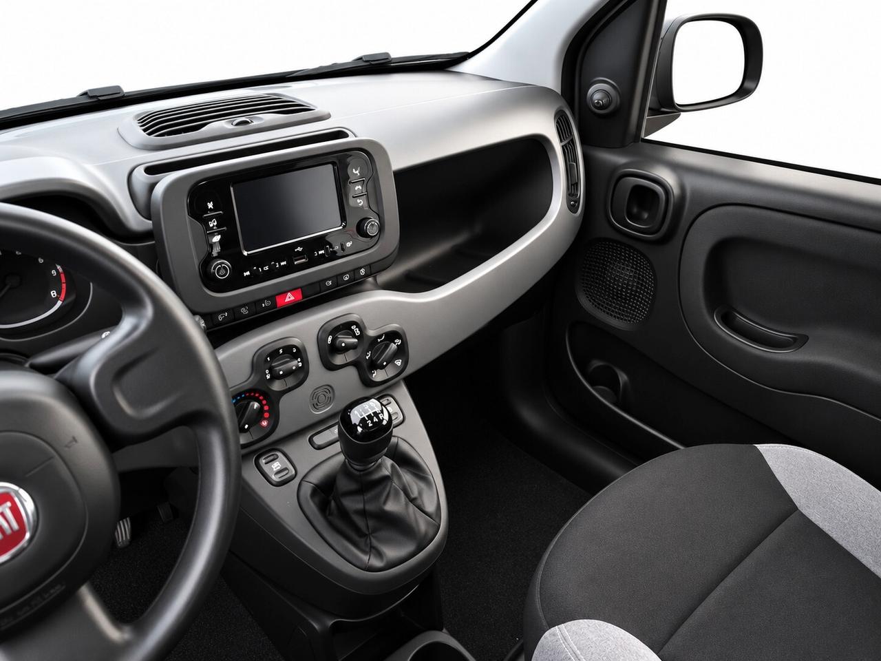 Fiat Panda 1.0 FireFly S&S Hybrid Garmin