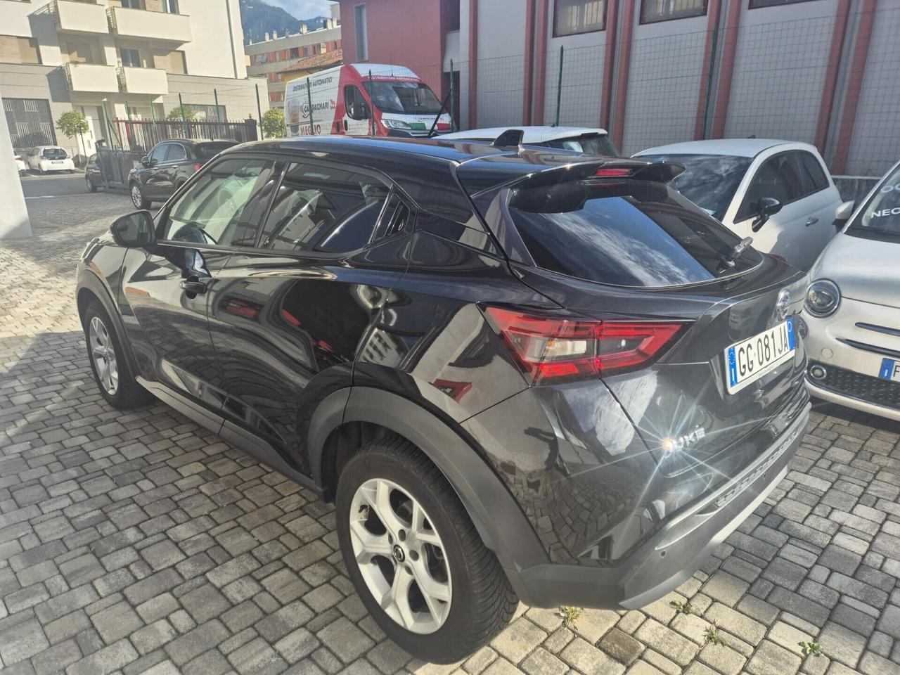 Nissan Juke 1.0 DIG-T 114 CV N-Connecta