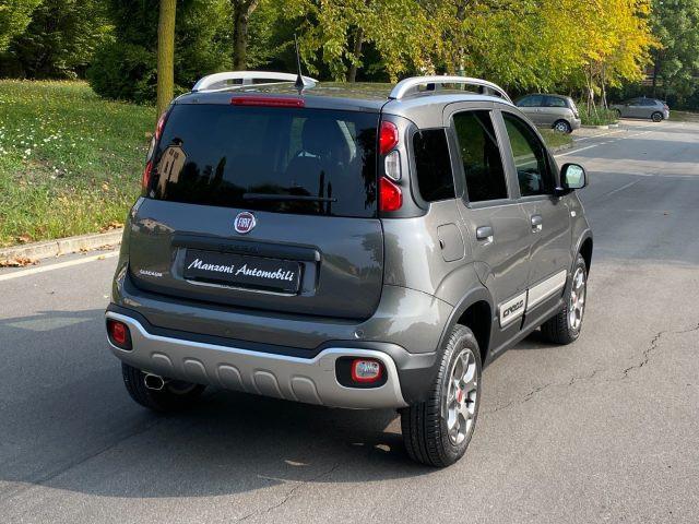 FIAT Panda CROSS 0.9 TwinAir Turbo S&S 4x4 5 POSTI