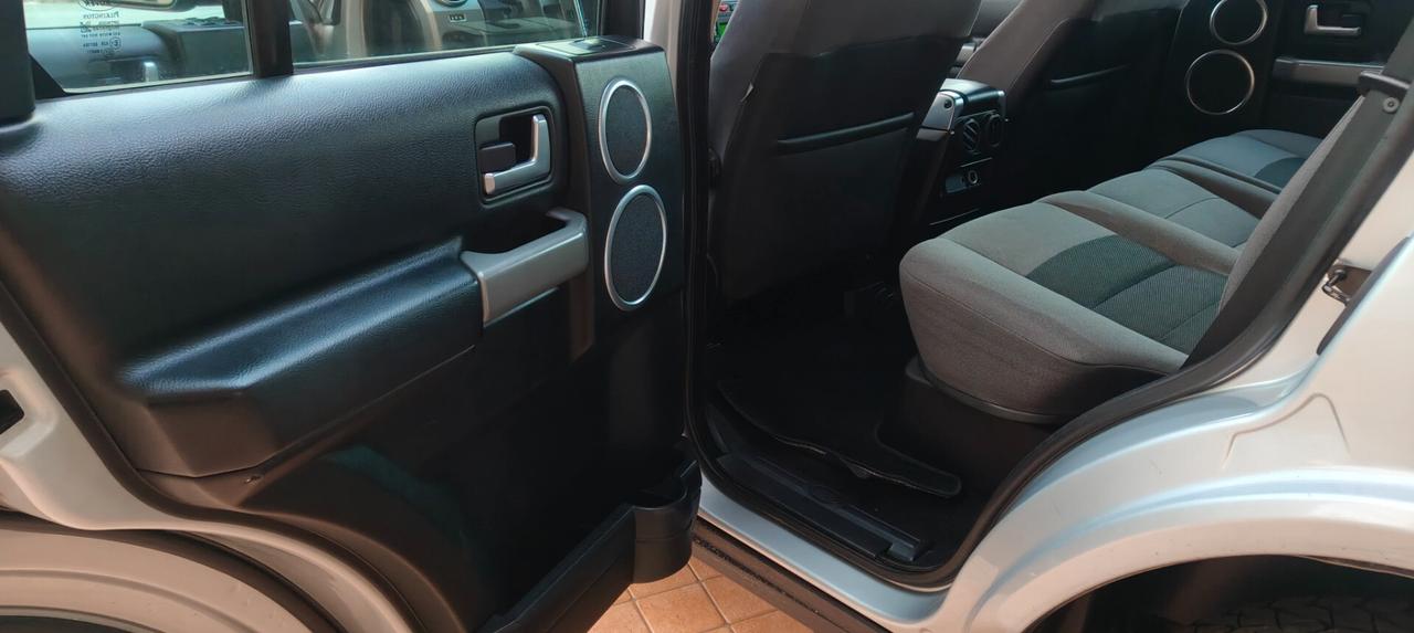 Land Rover Discovery 3 2.7 TDV6 SE