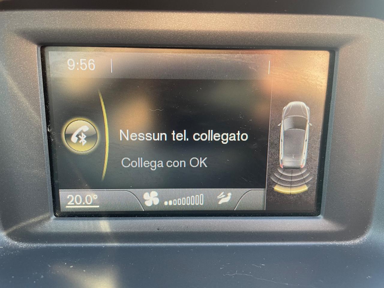 Volvo V40 2.0 D2 120cv MOMENTUM/GARANZIA 12 MESI