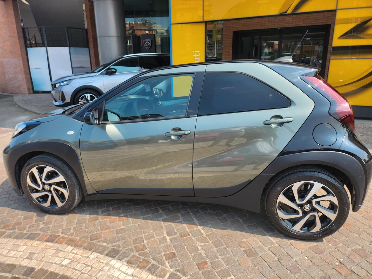 Toyota Aygo X 1.0 VVT-i 72 CV 5 porte Lounge Air S-CVT