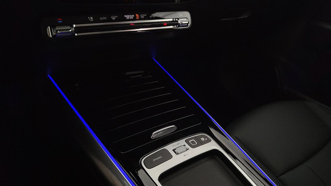 Mercedes-Benz GLA 200 d automatic