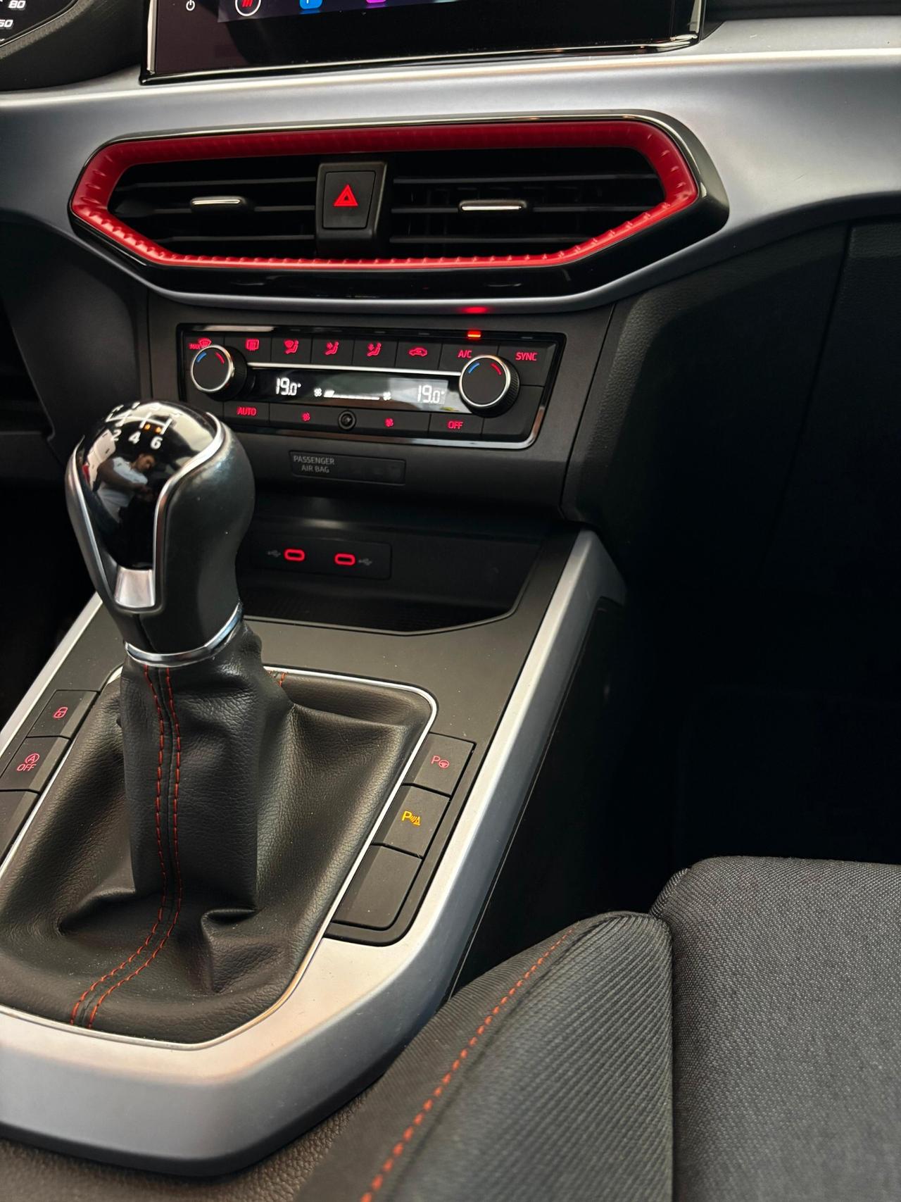 Seat Arona 1.0 TGI FR RESTAYLING UNIPROPRIETARIO
