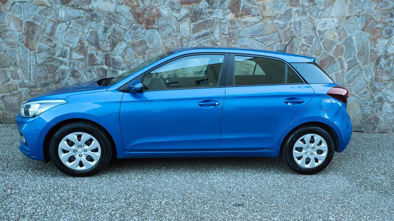 Hyundai i20 1.2 5 porte Tech