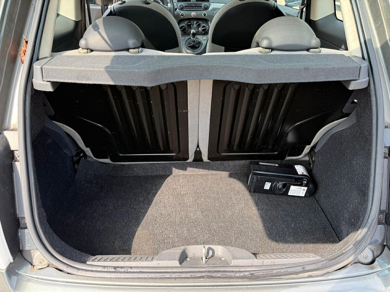 FIAT 500 1.2 Lounge neo-patentati
