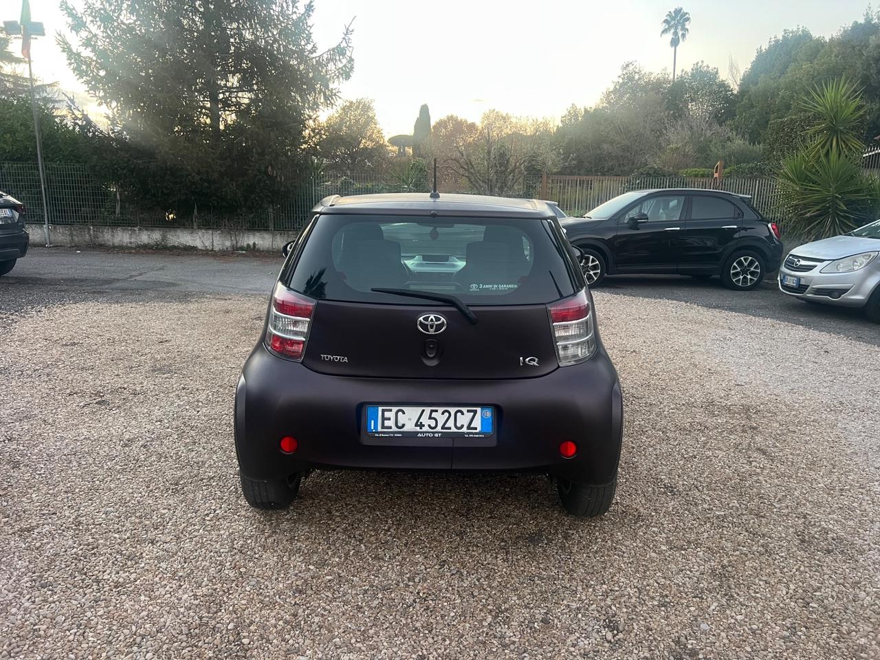 Toyota iQ 1.0 Sol