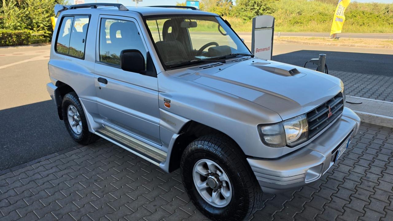 Mitsubishi Pajero 2.5 TDI 3p. Instyle SUPER SELECT GANCIO