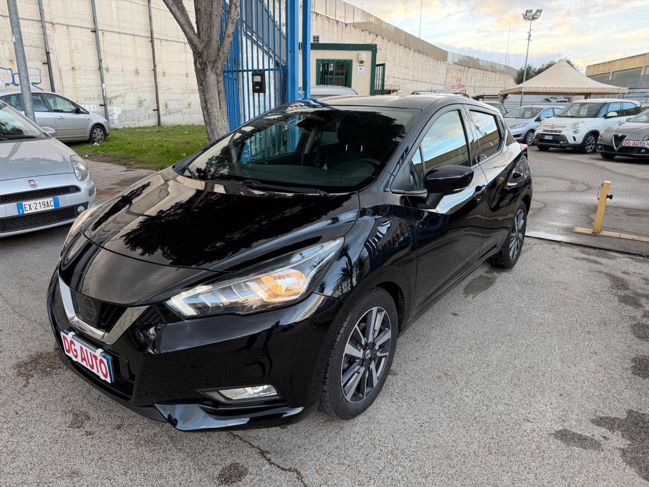 Nissan Micra 1.5 dci 90 cv 2017 Navig retro