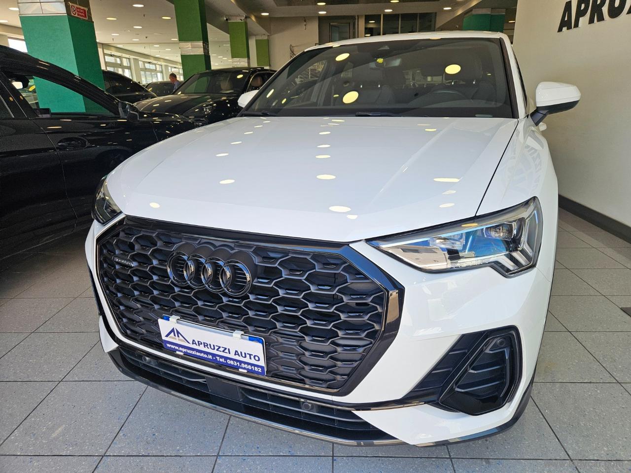 AUDI Q3 SPB 35 TDI quattro S tr. Ident. Black S-LINE EDITION