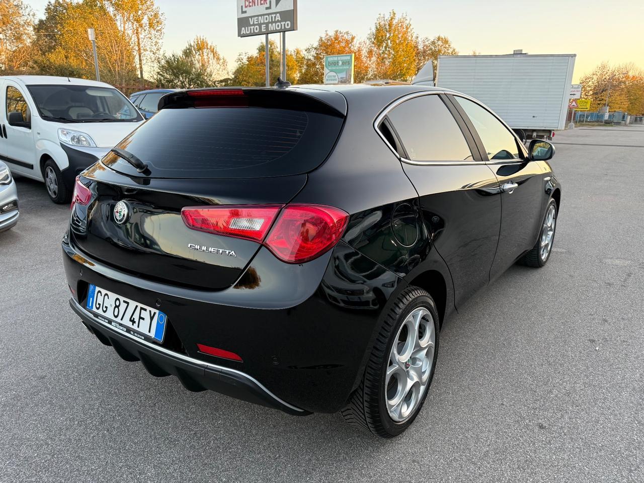 Alfa Romeo Giulietta Ti 1.6 120 CV Navi NEOPATENTATI Garantita