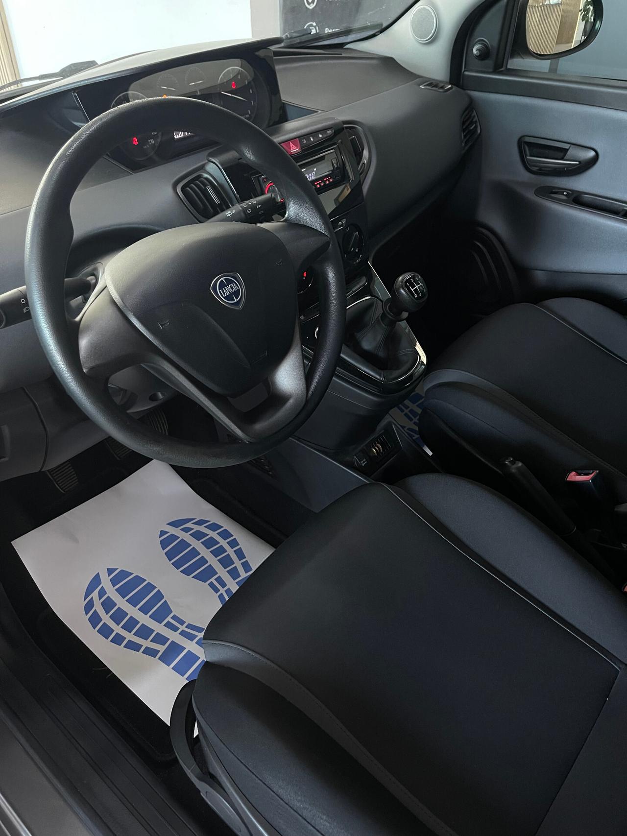 Lancia Ypsilon 1.2 69 CV 5 porte GPL Ecochic Gold