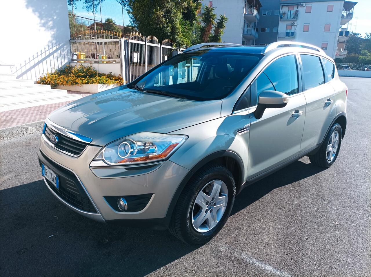 Ford Kuga 2.0 TDCi 136 CV 4WD Titanium DPF