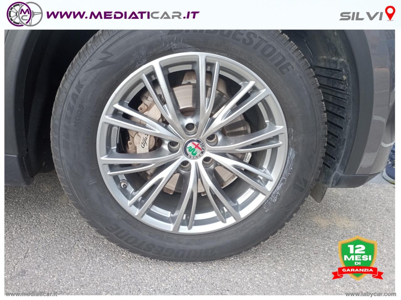 ALFA ROMEO Stelvio 2.2 T.diesel 190 CV AT8 Q4 Exec. +SET GOMME ESTIVE