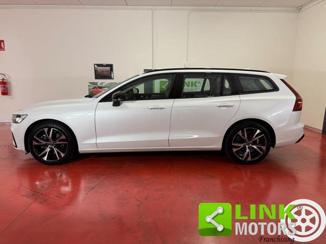 VOLVO V60 B4 (d) aut Ultimate Dark IVA ESP. GARANZIA 24
