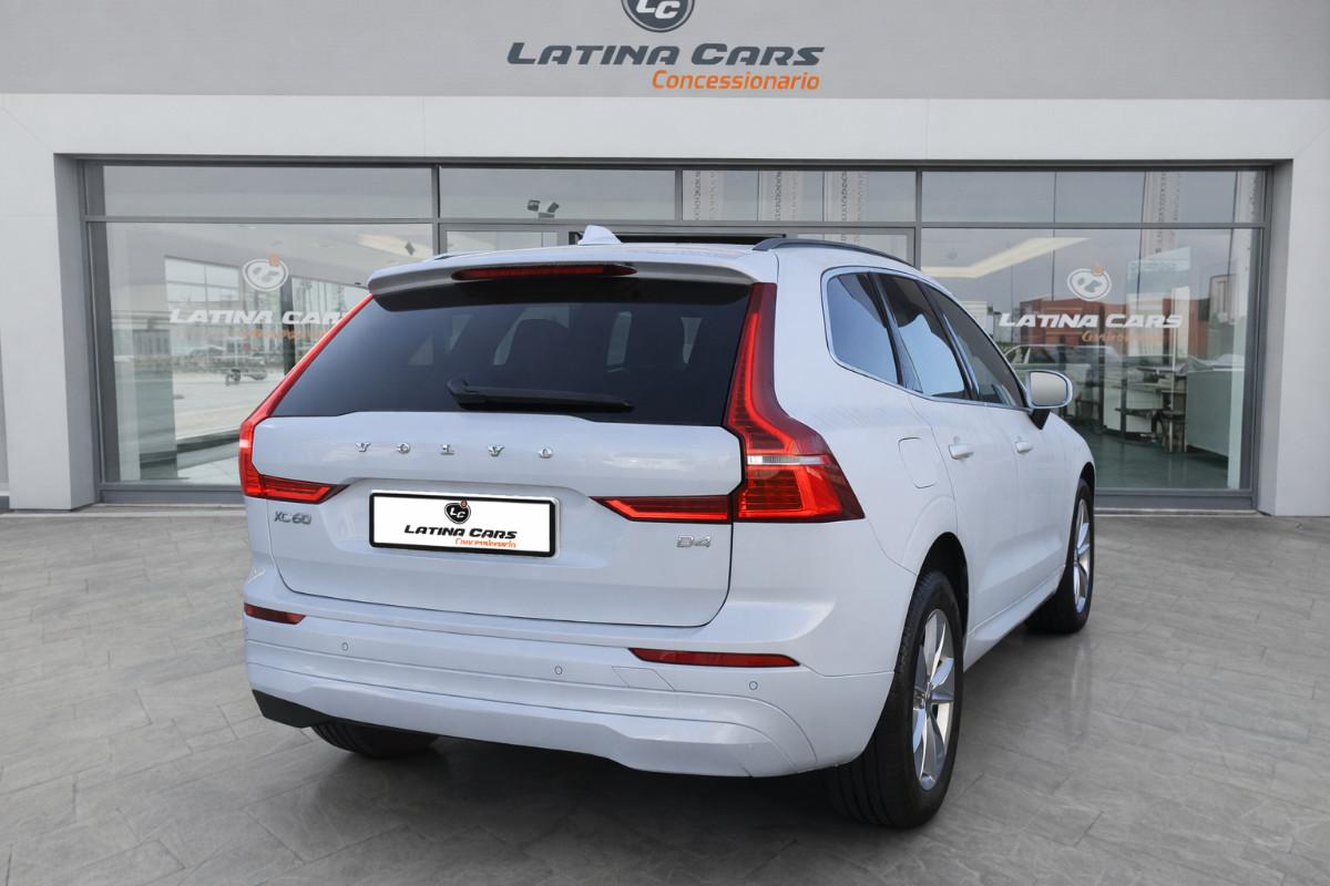 Volvo XC60 2.0 b4 Core auto Con TELECAMERA & VIRTUAL COCKPIT