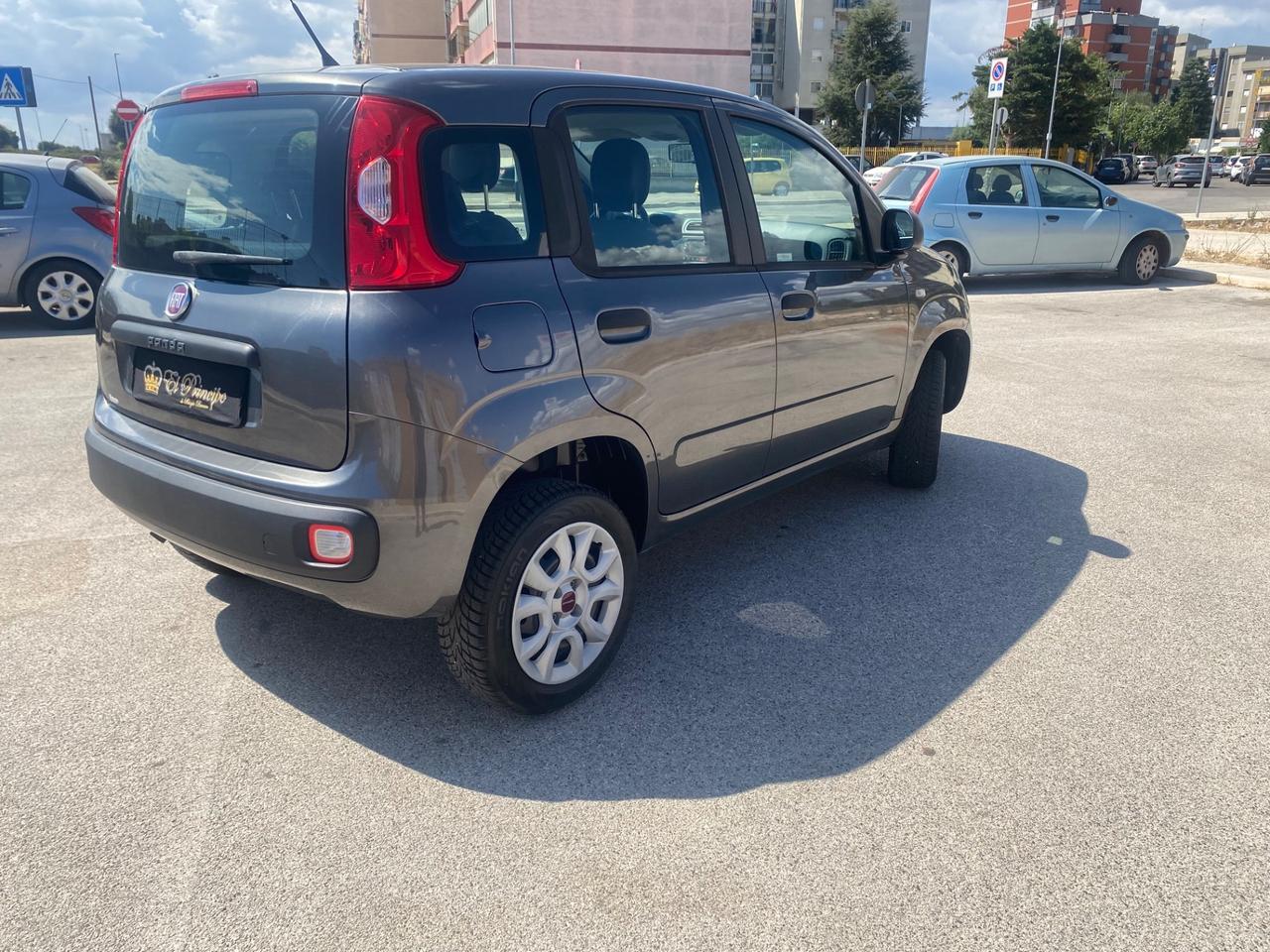 Fiat Panda 0.9 TwinAir Turbo Natural Power Lounge