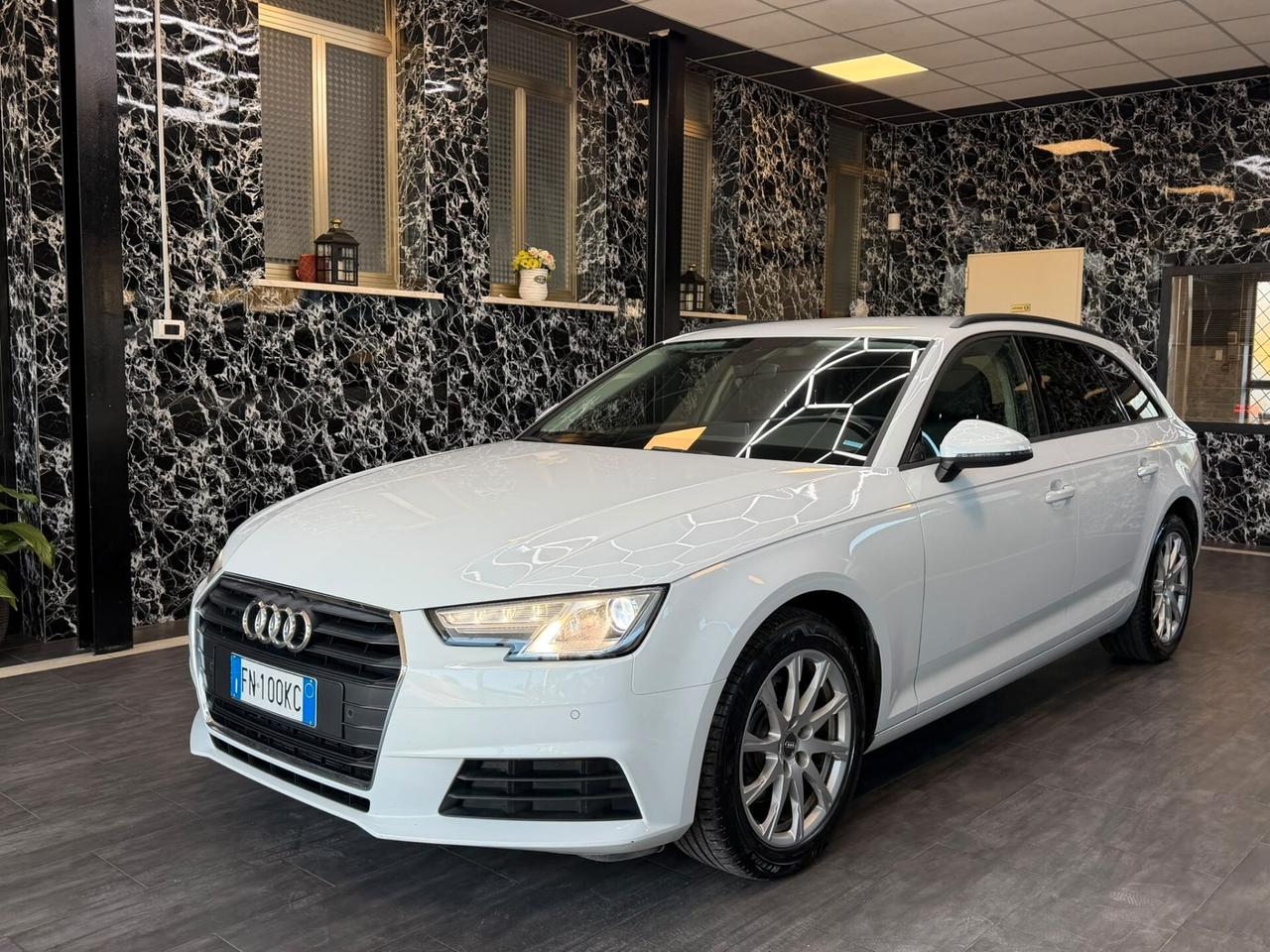 Audi A4 Avant 2.0 TDI 150 CV Business