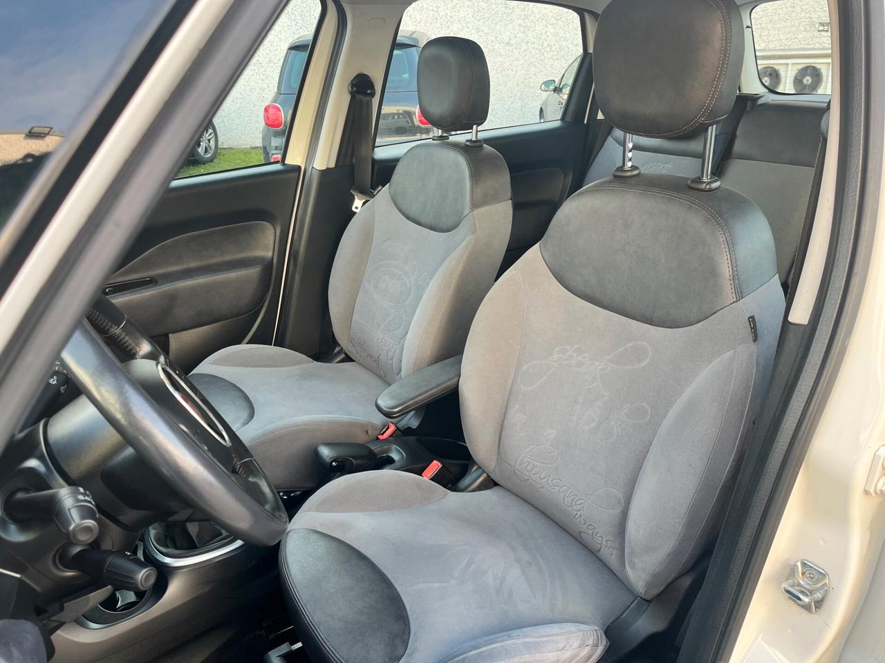 Fiat 500L 0.9 TwinAir Turbo Natural Power Lounge