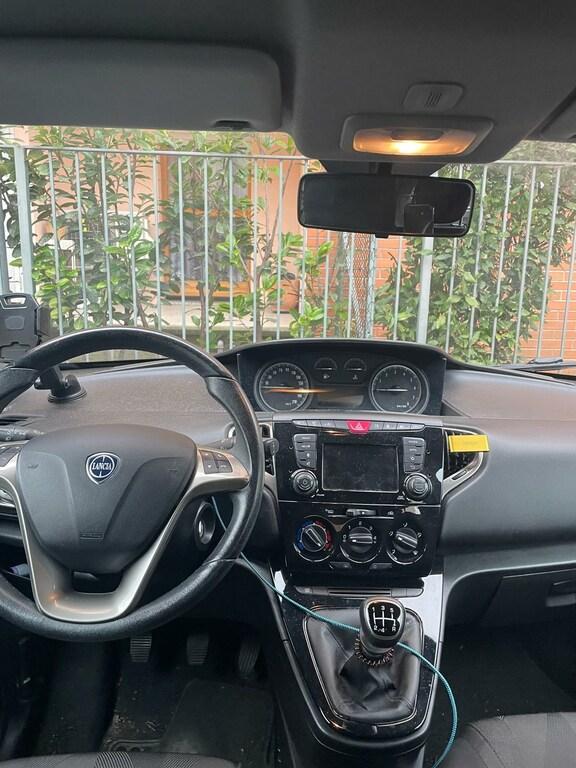 Lancia Ypsilon 5 Porte 1.2 Ecochic Gold