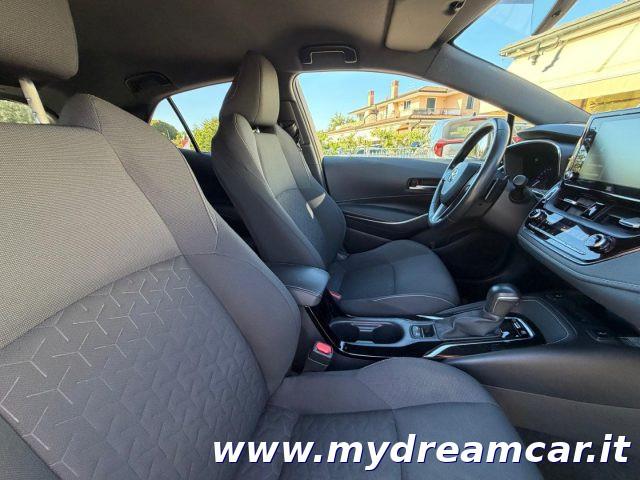 TOYOTA Corolla 2.0 Hybrid Style